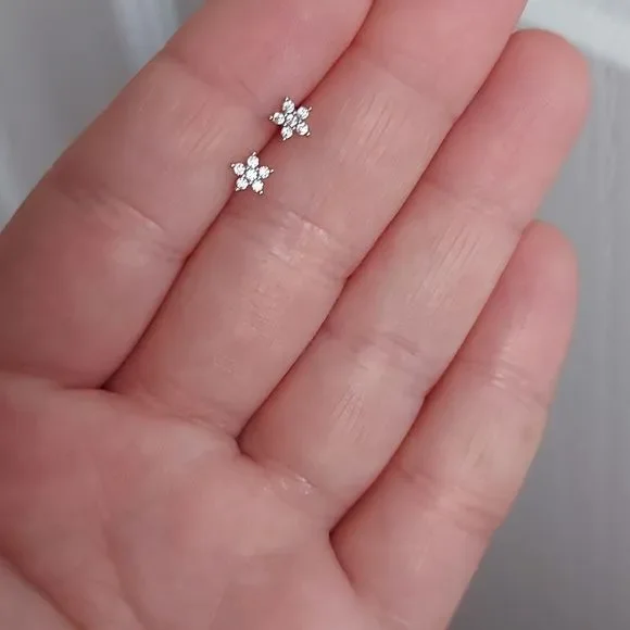 14K White Gold Plated Flower Earrings - Picture 4 of 12